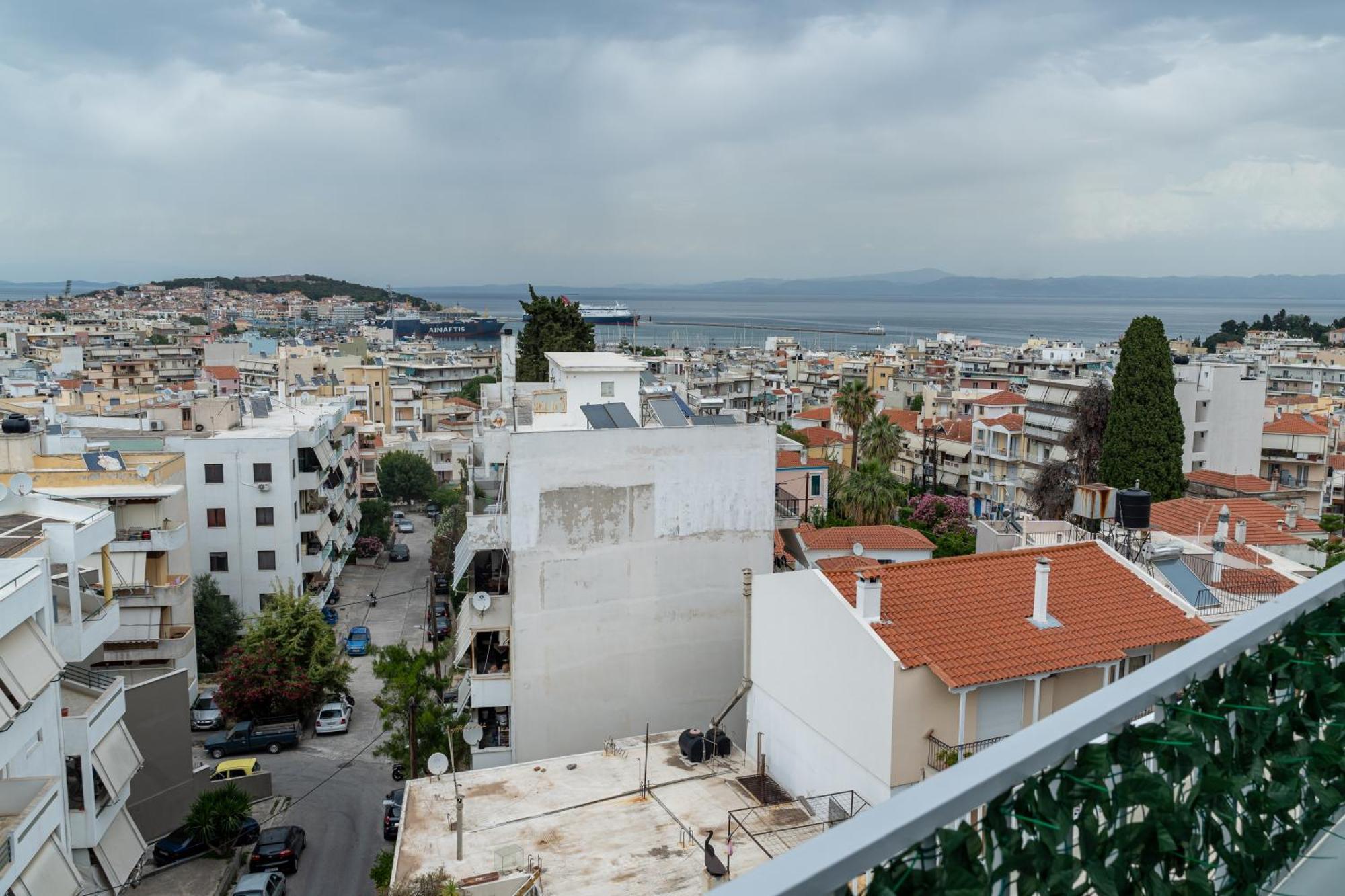 Loft Life Studio, With 360 View Of Mytilene Lejlighed Eksteriør billede